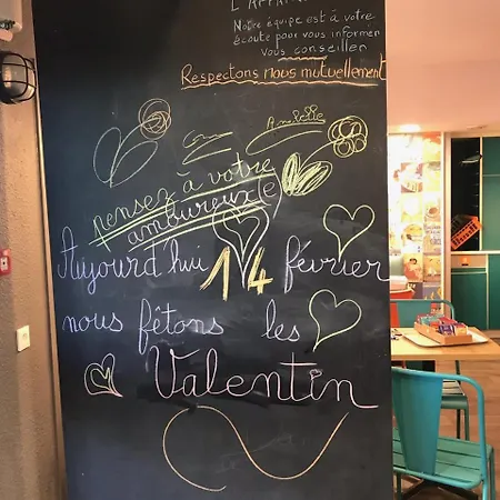 F1里昂圣牧师酒店 圣普列斯特